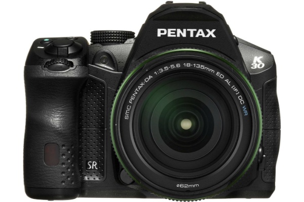 2015/11 PENTAX デジタル一眼レフカメラ K-30 レンズキット DA18-135mmWR ブラック 15000円買取